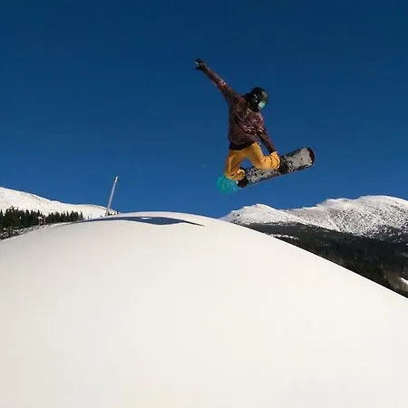 Romantika Rose11 Apartment Tale